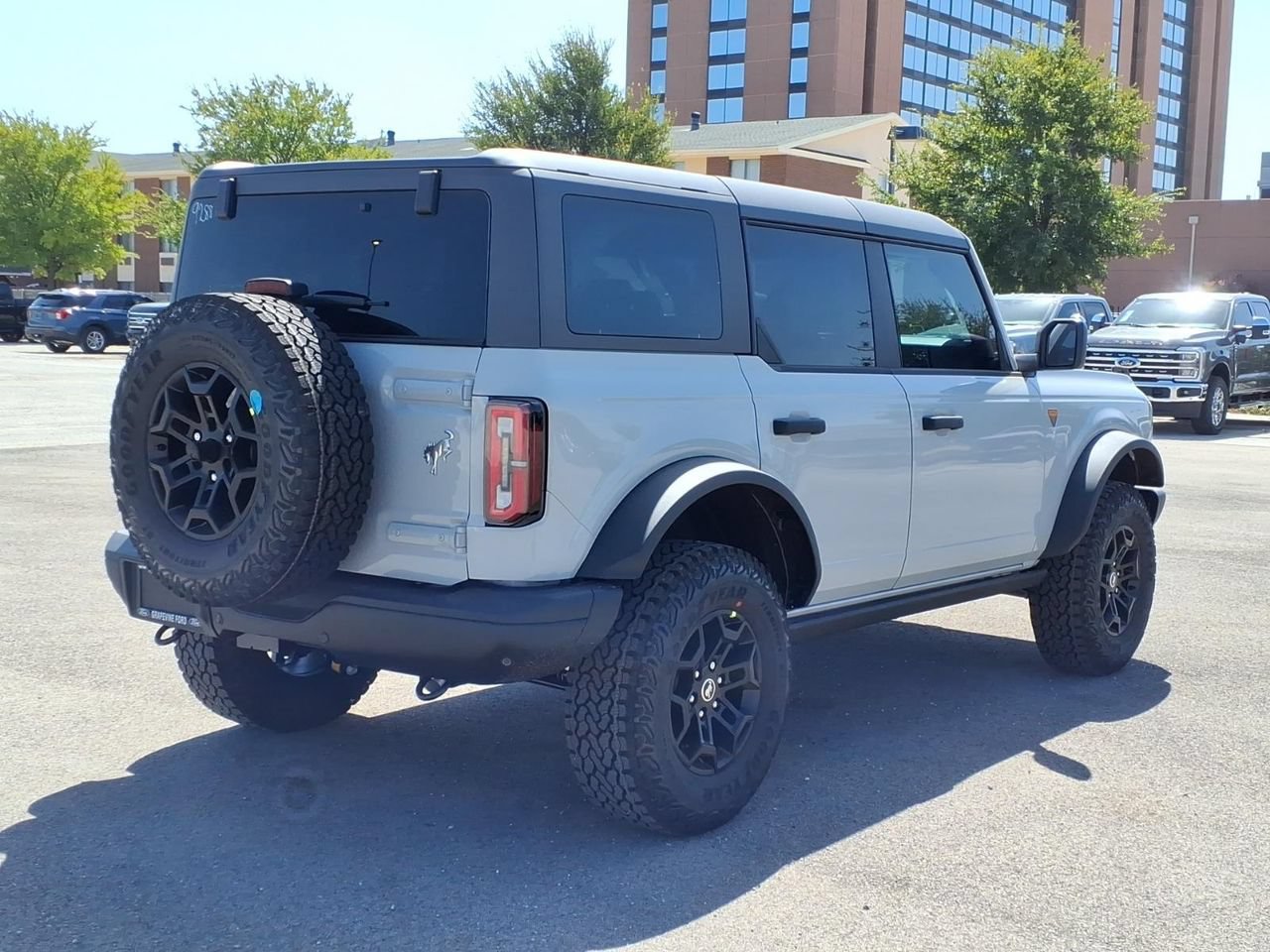 New 2026 Ford Bronco Badlands AWD/4WD image 4