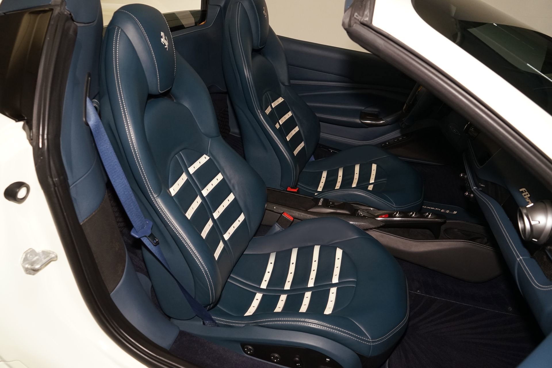 Used 2021 Ferrari F8 Tributo image 18