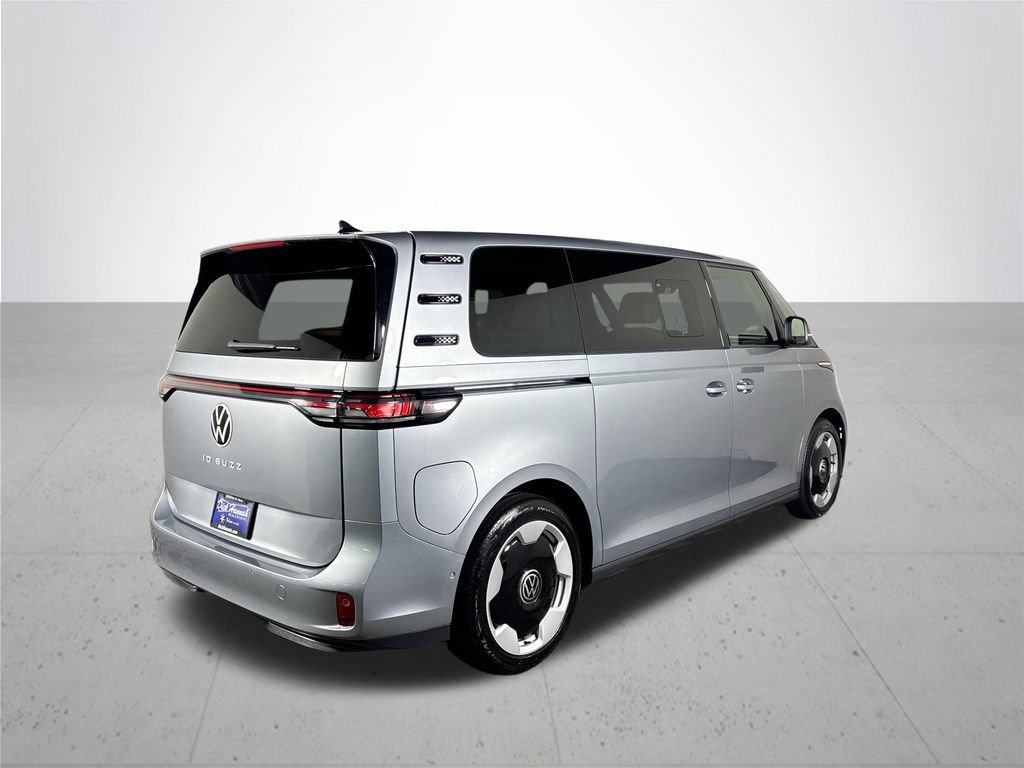 Certified 2025 Volkswagen ID. Buzz Pro S RWD image 8
