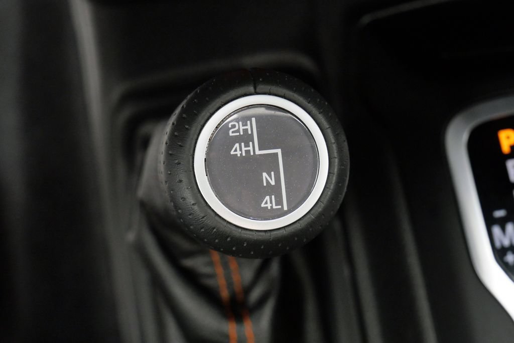 Used 2021 Jeep Gladiator Mojave w/ Uconnect 4C Nav & Sound Group AWD/4WD image 31