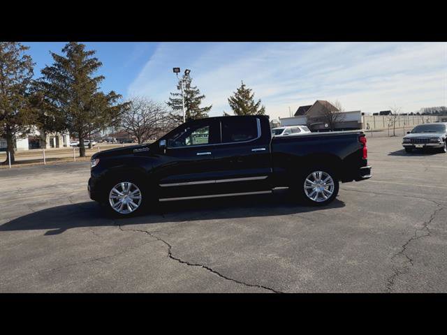 Used 2024 Chevrolet Silverado 1500 High Country w/ High Country Premium Package image 7