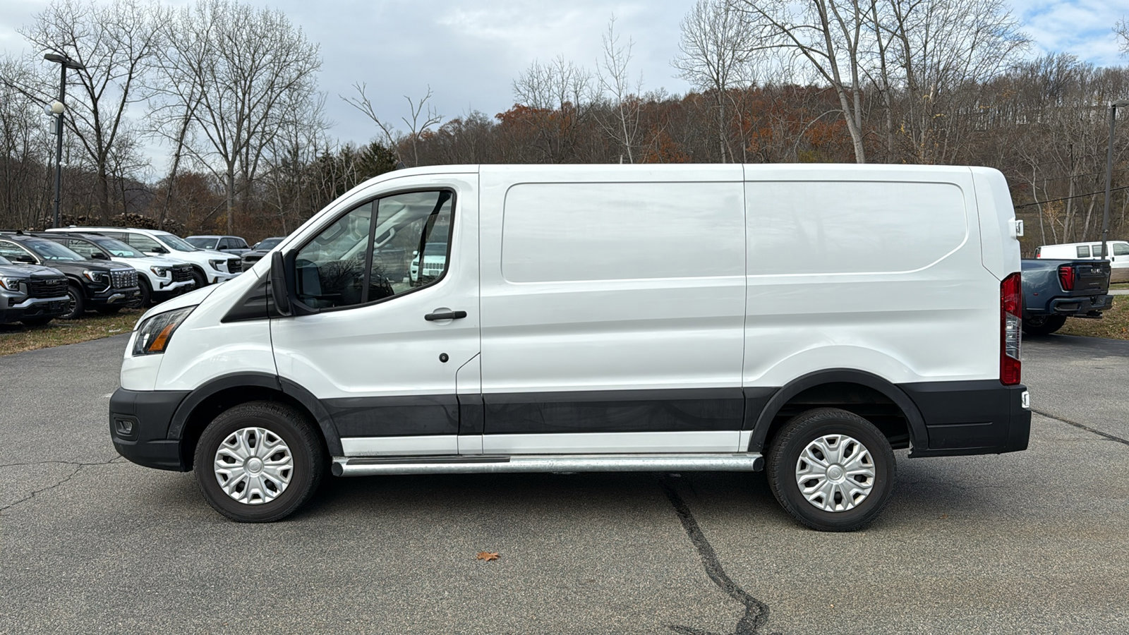 Used 2024 Ford Transit 250 Low Roof w/ Exterior Upgrade Package image 7