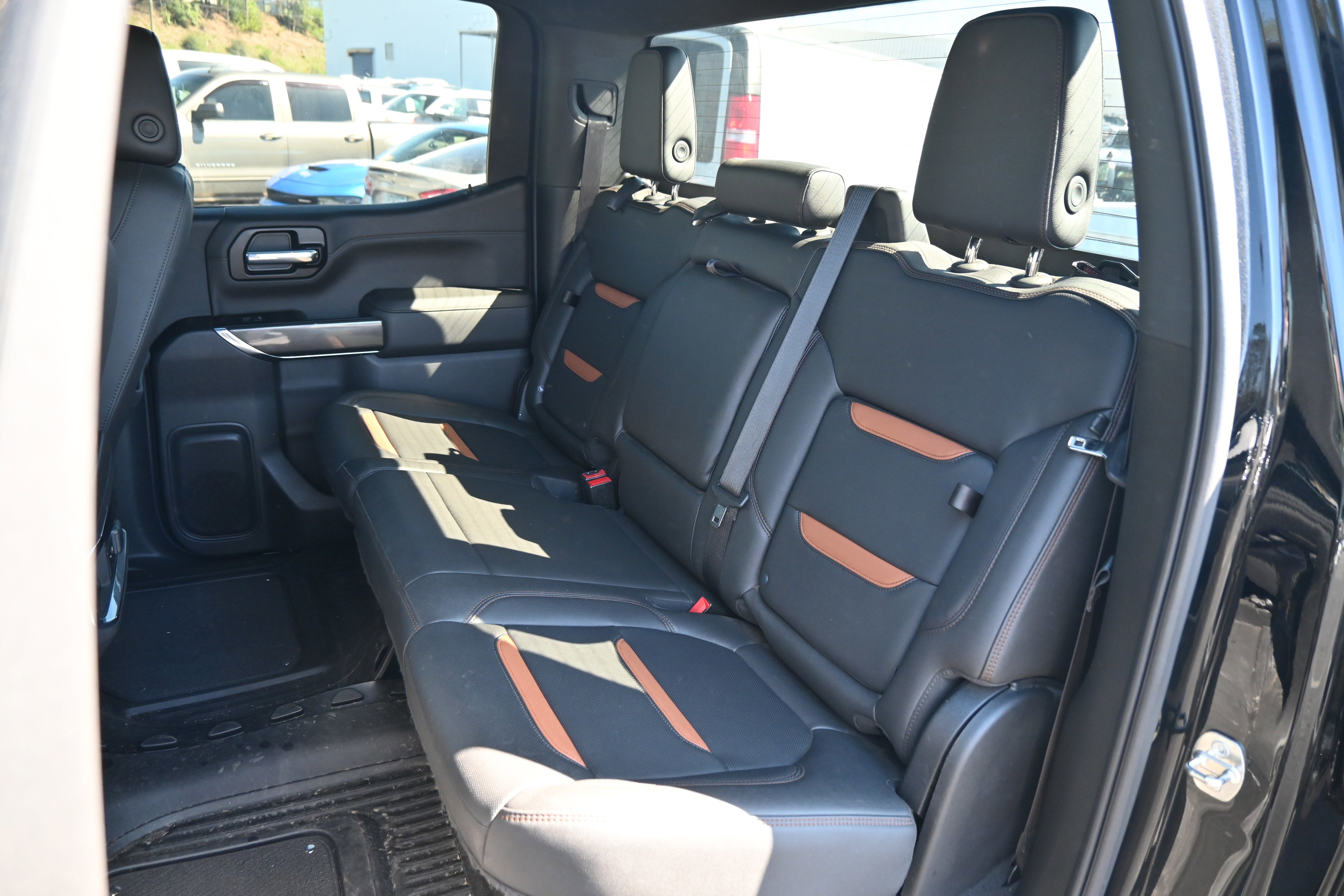 Used 2021 GMC Sierra 1500 AT4 image 10