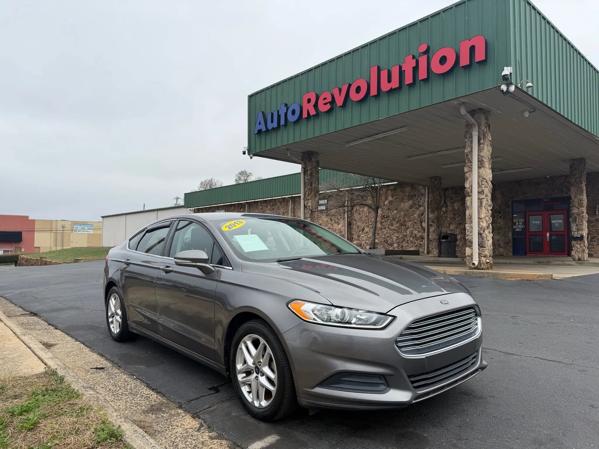 Used 2013 Ford Fusion SE