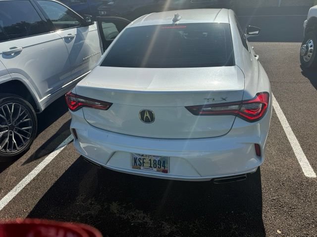 Used 2023 Acura TLX FWD image 11