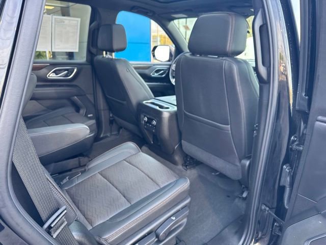 Used 2021 Chevrolet Tahoe High Country w/ Premium Package AWD/4WD image 15