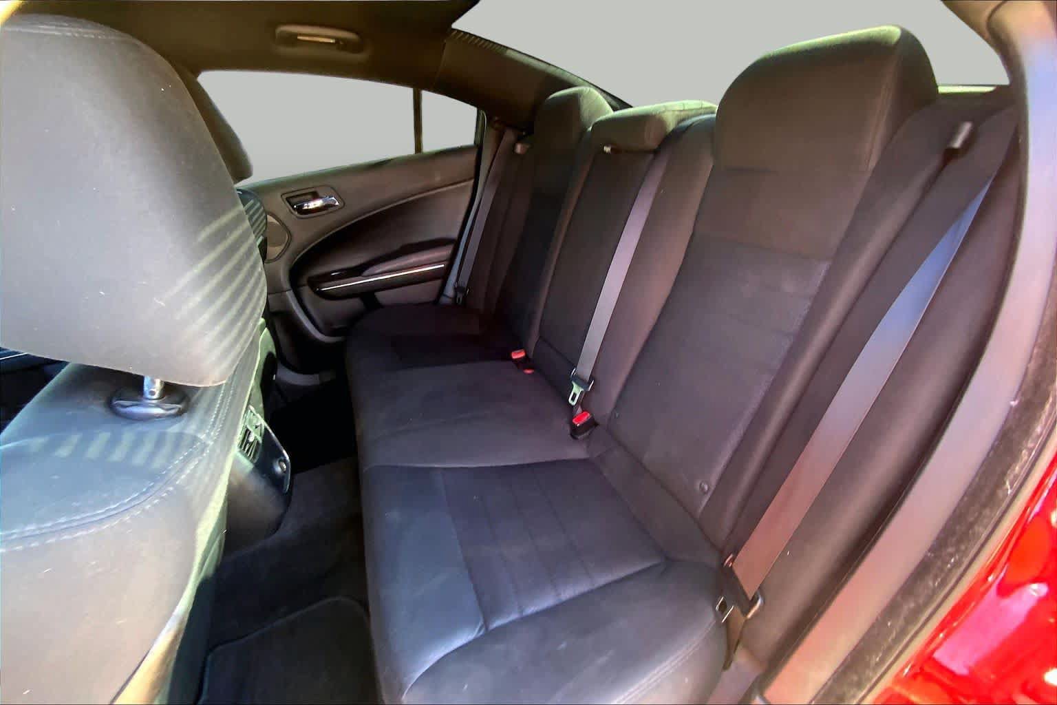 Used 2014 Dodge Charger SXT AWD/4WD image 19