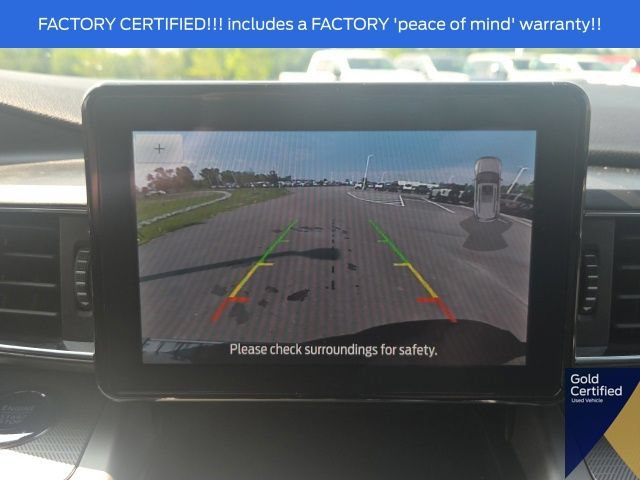 Used 2024 Ford Explorer XLT w/ Equipment Group 202A AWD/4WD image 34