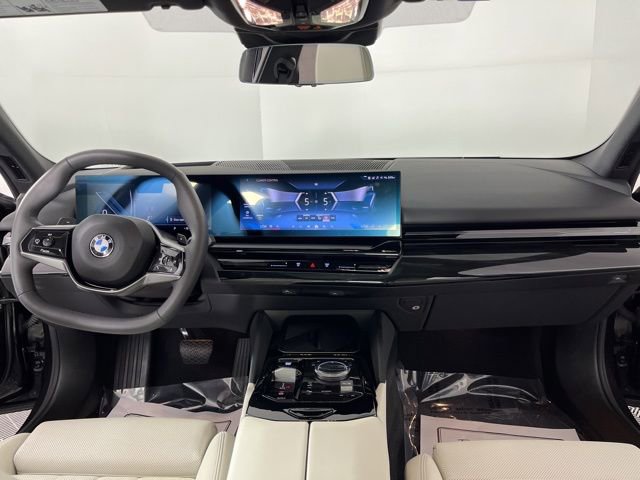 Used 2024 BMW 530i w/ Premium Package image 40