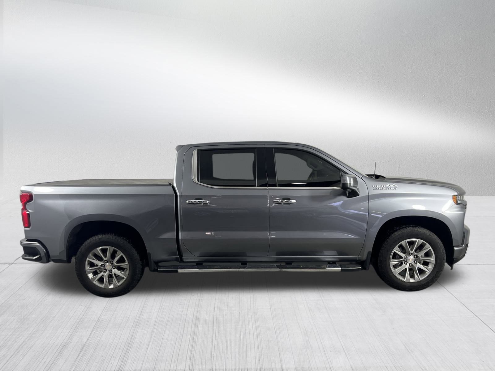 Used 2022 Chevrolet Silverado 1500 High Country w/ Safety Package II image 8