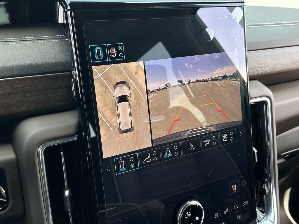 New 2026 GMC Yukon Denali Ultimate AWD/4WD image 15