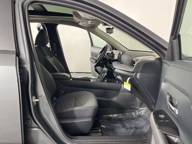 New 2026 Nissan Kicks SV w/ SV Premium Package image 39