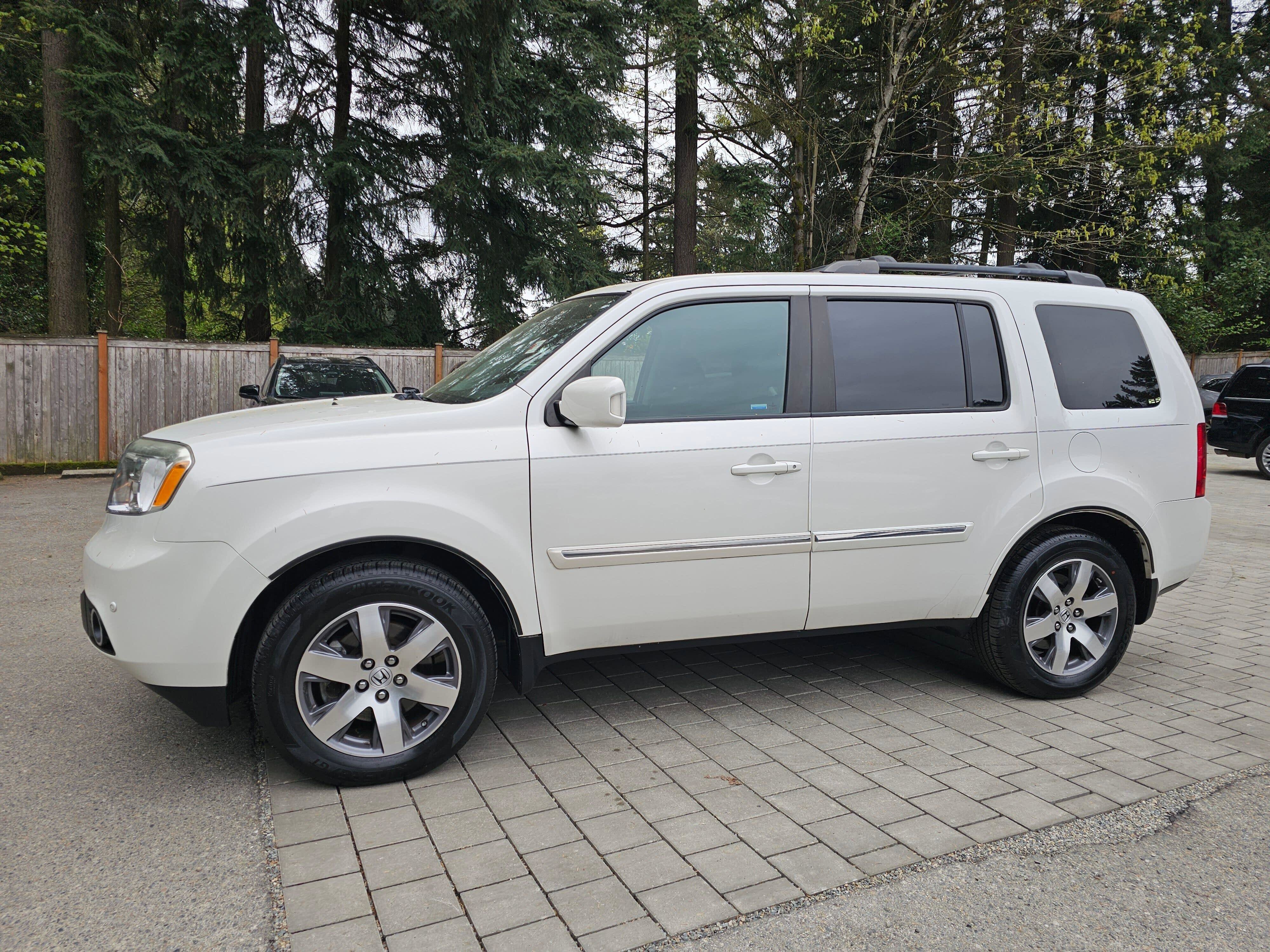 Used 2013 Honda Pilot Touring image 4