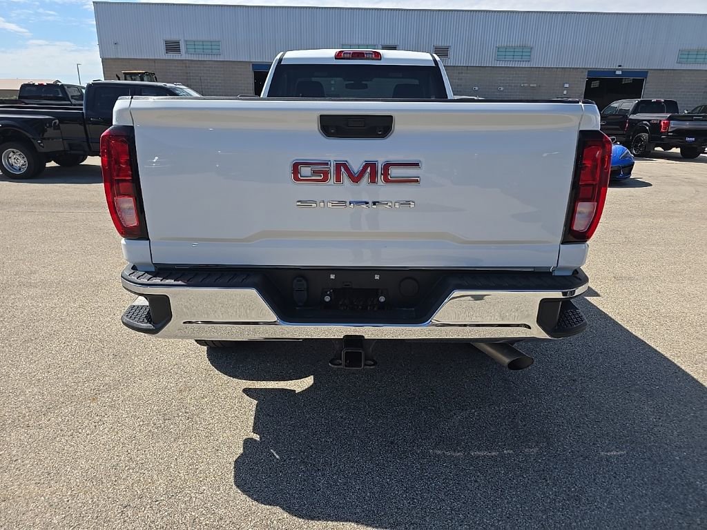 Used 2022 GMC Sierra 3500 Pro w/ Convenience Package AWD/4WD image 4