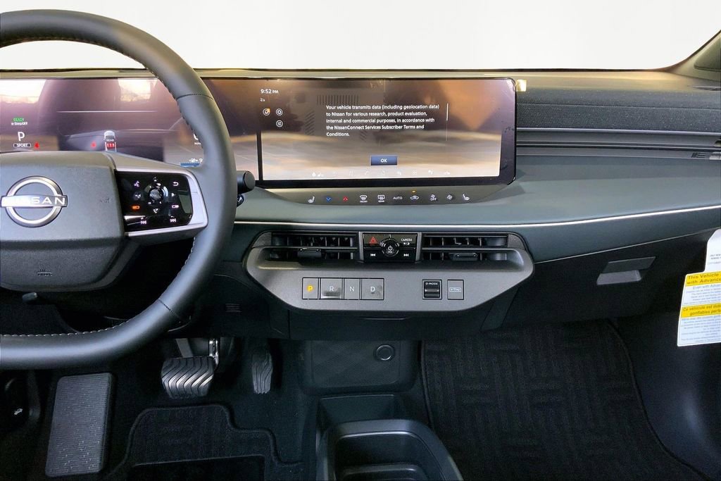 New 2026 Nissan Leaf Platinum+ w/ Floor Mat Package (Platinum+) image 9