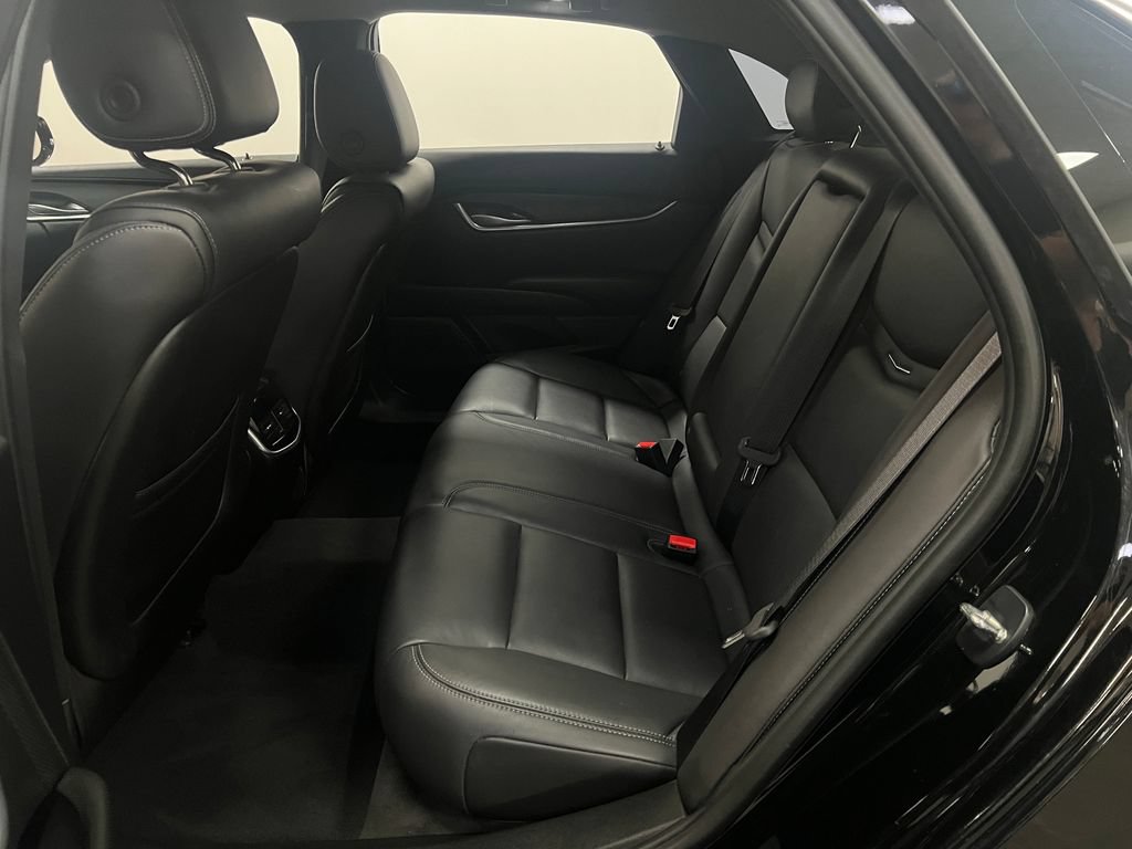 Used 2015 Cadillac XTS FWD image 26