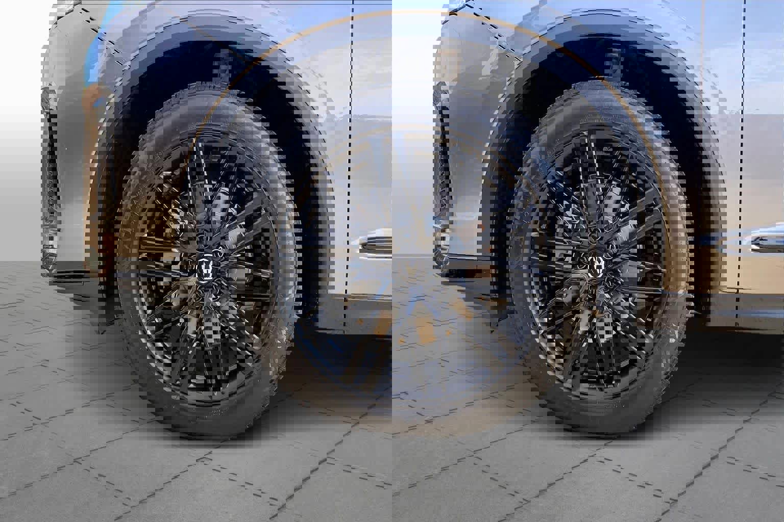 Used 2025 Acura MDX A-Spec image 10