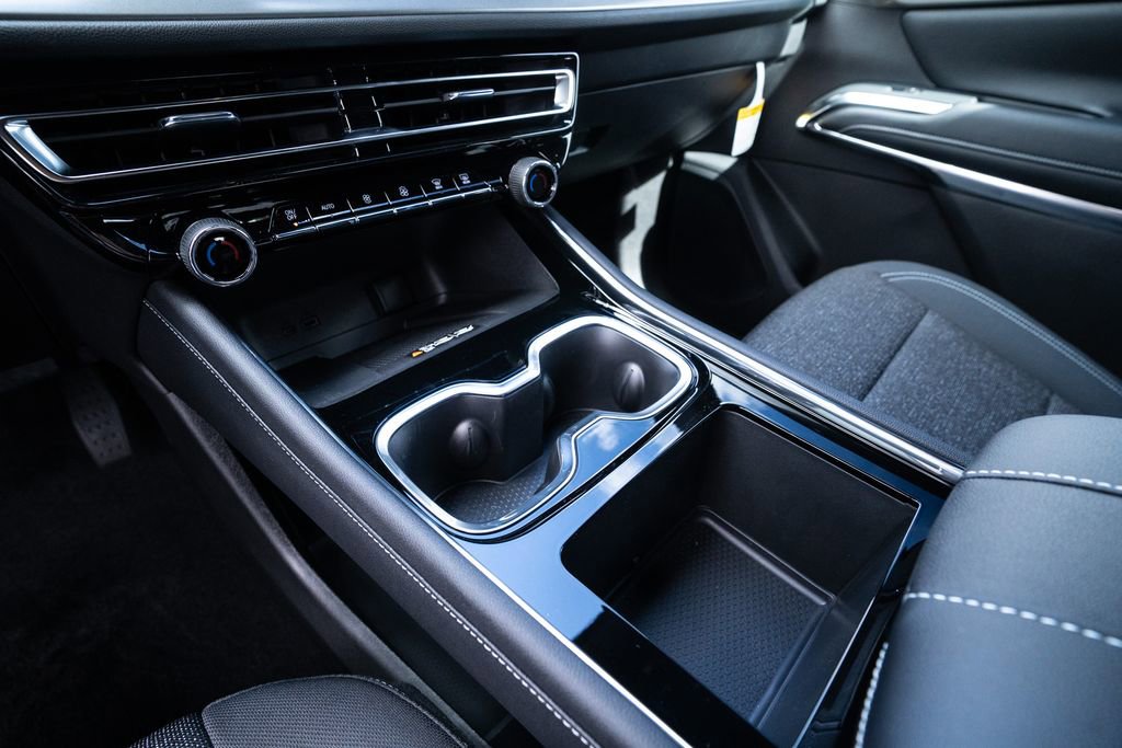 New 2026 Chevrolet Traverse LT image 21