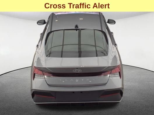 Used 2026 Hyundai Elantra SE image 7