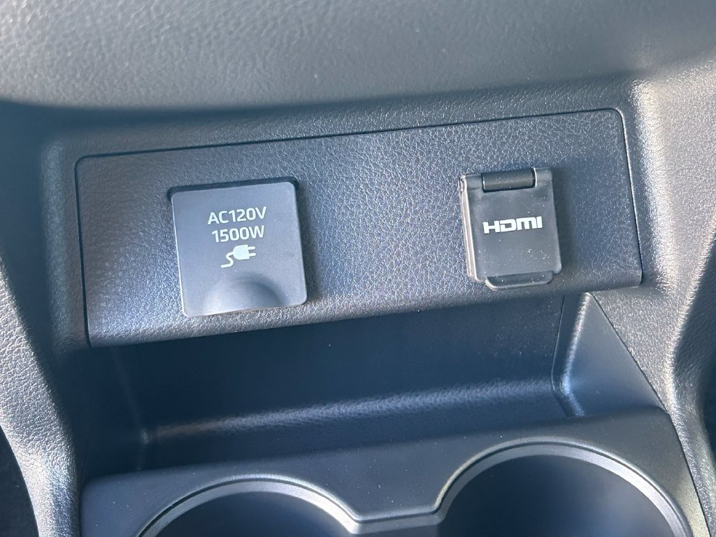 New 2026 Toyota Sienna XLE Woodland Edition AWD/4WD image 25