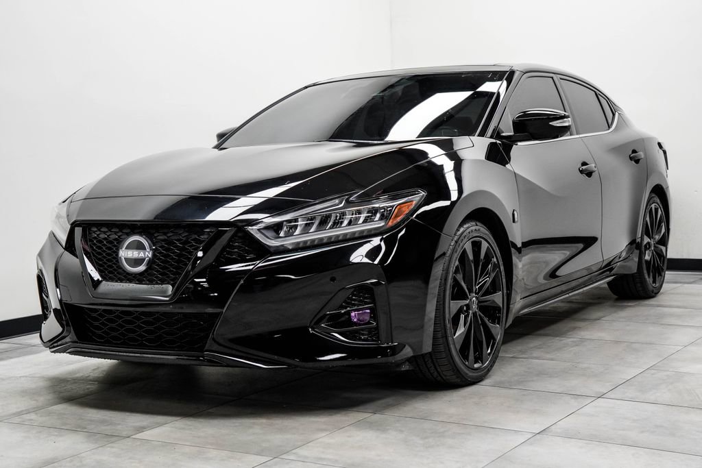 Used 2023 Nissan Maxima SR w/ Sport Mat Group image 7