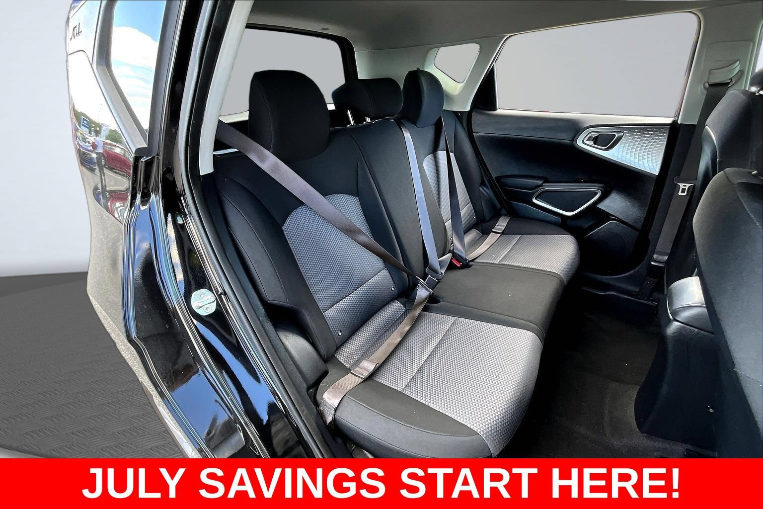 Used 2022 Kia Soul LX FWD image 30