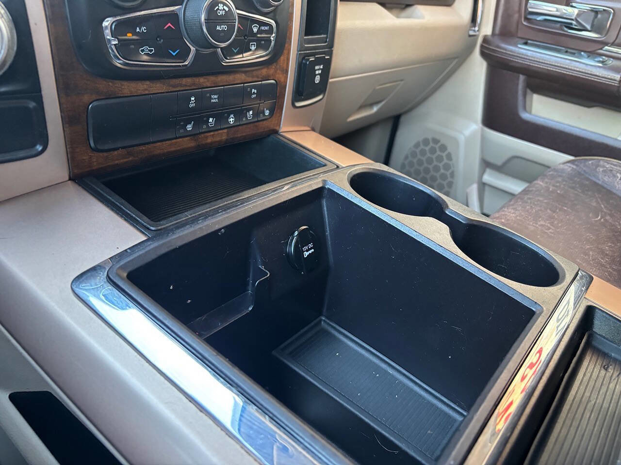 Used 2013 RAM 1500 Laramie Longhorn w/ Convenience Group image 26