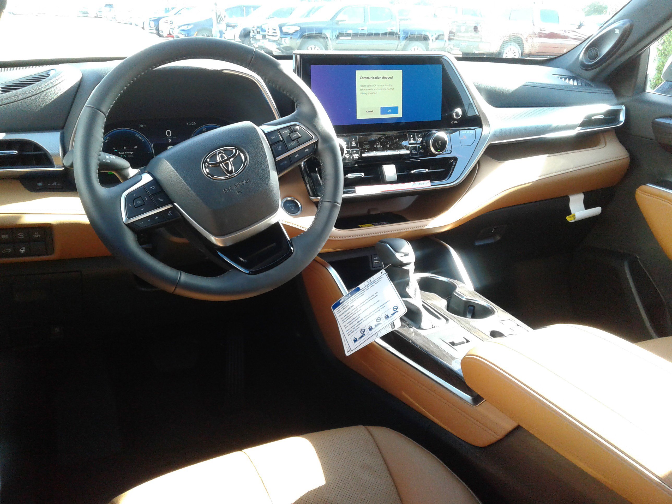 New 2026 Toyota Highlander Platinum image 6