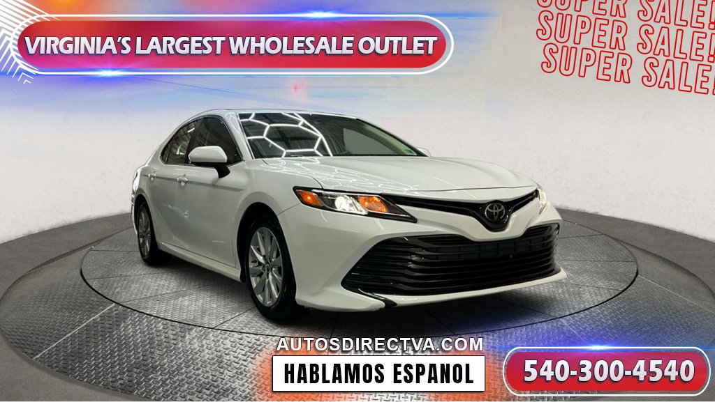 Used 2018 Toyota Camry LE image 1