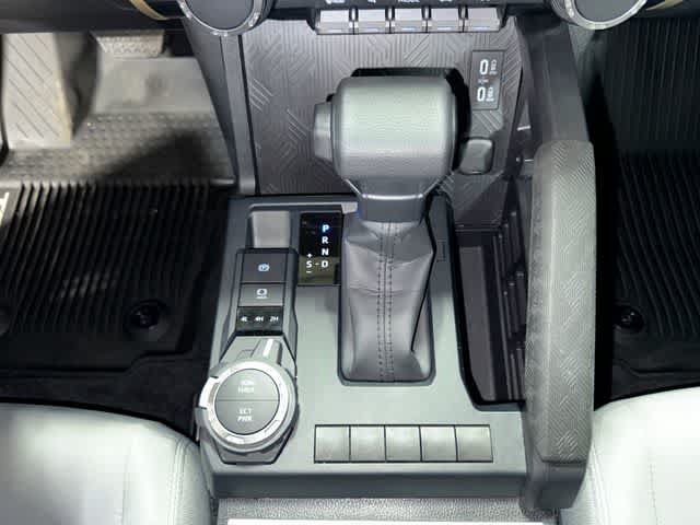 Used 2026 Toyota Tacoma SR5 AWD/4WD image 30
