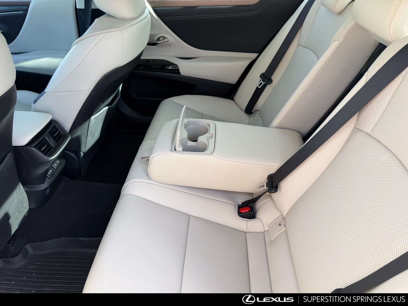 Certified 2025 Lexus ES 350 w/ Premium Package FWD image 16