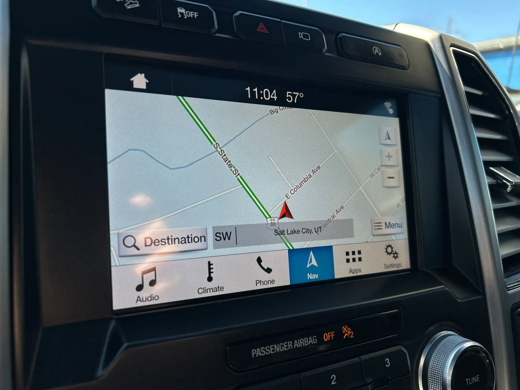 Used 2019 Ford F150 Platinum w/ Equipment Group 701A Luxury image 16