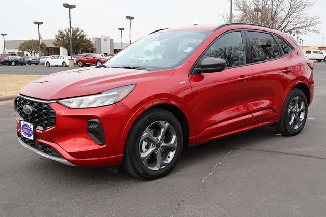Used 2024 Ford Escape ST-Line w/ Tech Pack #1 image 9