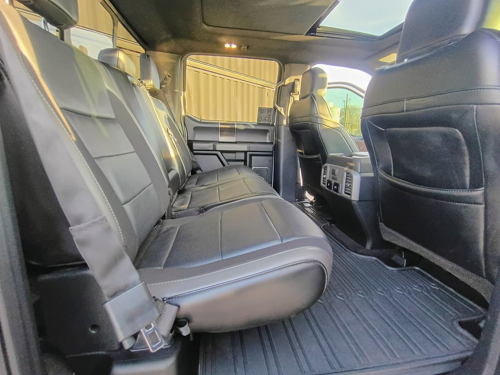 Used 2020 Ford F150 Raptor w/ Equipment Group 802A Luxury image 30