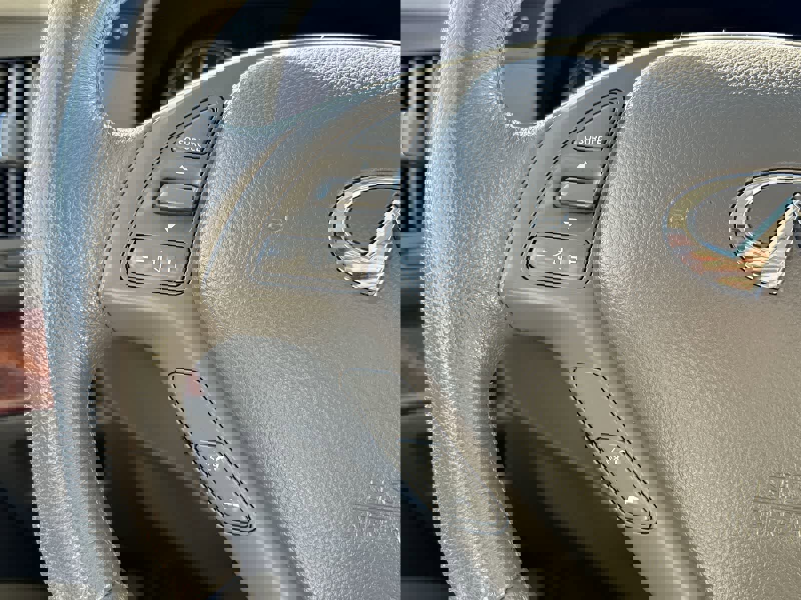 Used 2008 INFINITI G35 x Sedan w/ Premium Pkg image 14