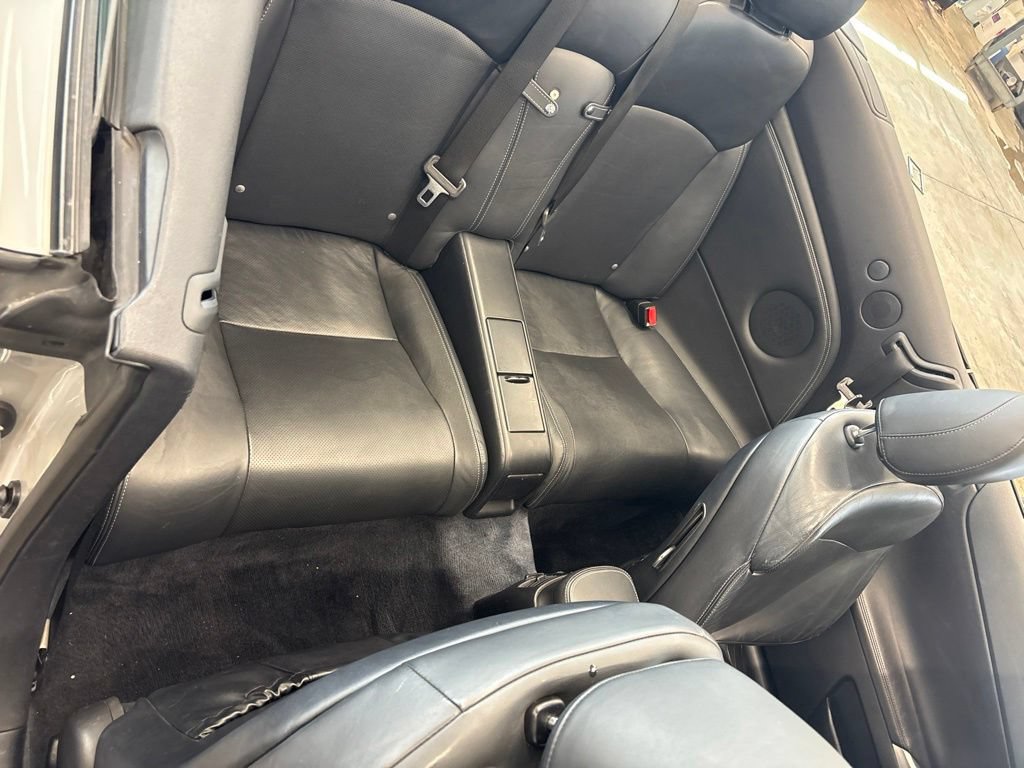 Used 2010 Lexus IS 250C w/ Luxury Pkg RWD image 14