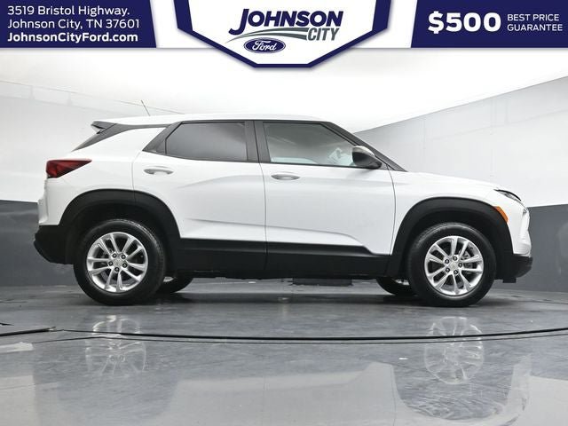 Used 2024 Chevrolet TrailBlazer LS w/ LS Convenience Package AWD/4WD image 33