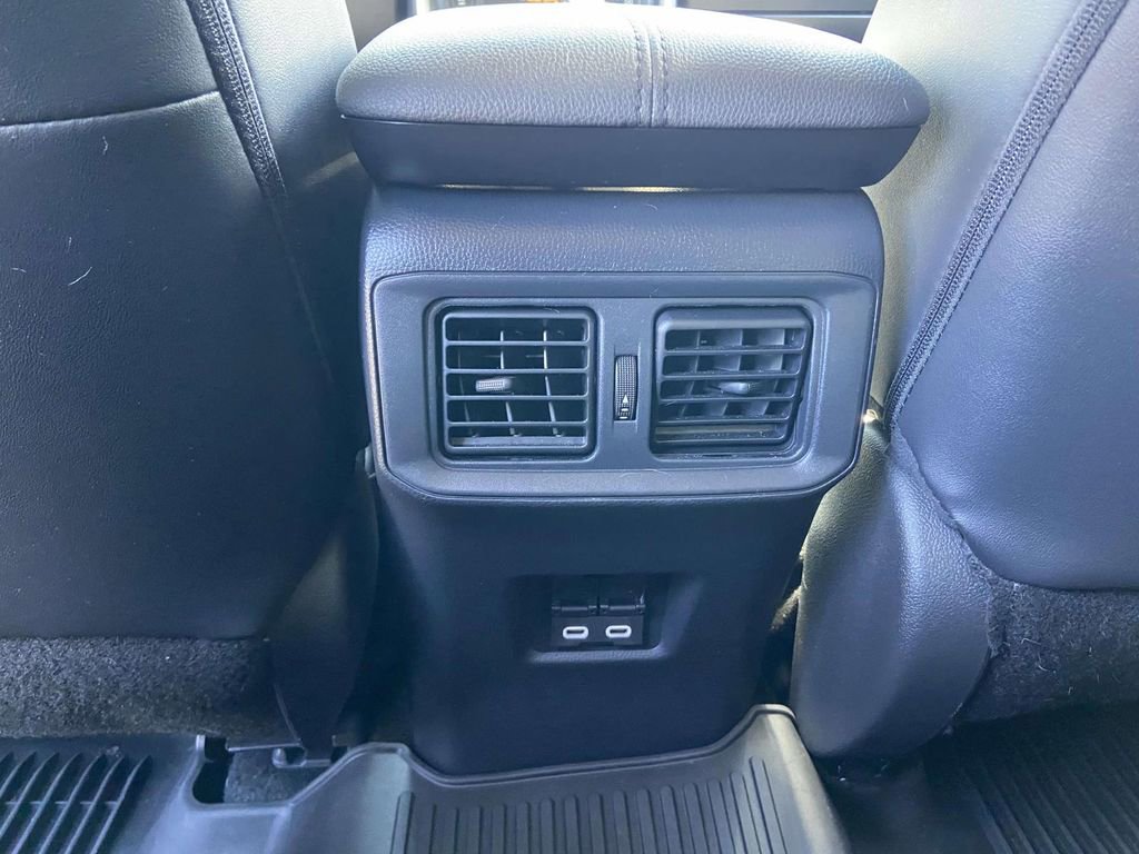 Used 2024 Toyota RAV4 XLE Premium FWD image 20