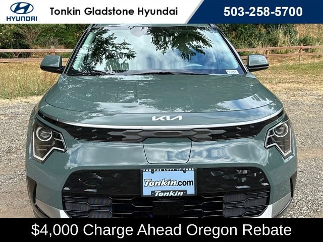 Used 2023 Kia Niro Wind FWD image 3