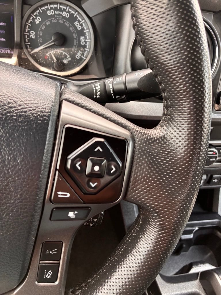 Used 2023 Toyota Tacoma TRD Off-Road w/ Black Out Package (TMS) AWD/4WD image 32