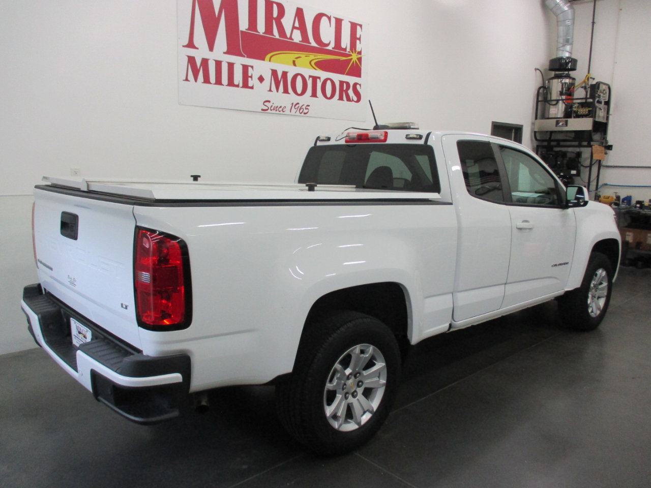 Used 2022 Chevrolet Colorado LT w/ Fleet Safety Package image 7