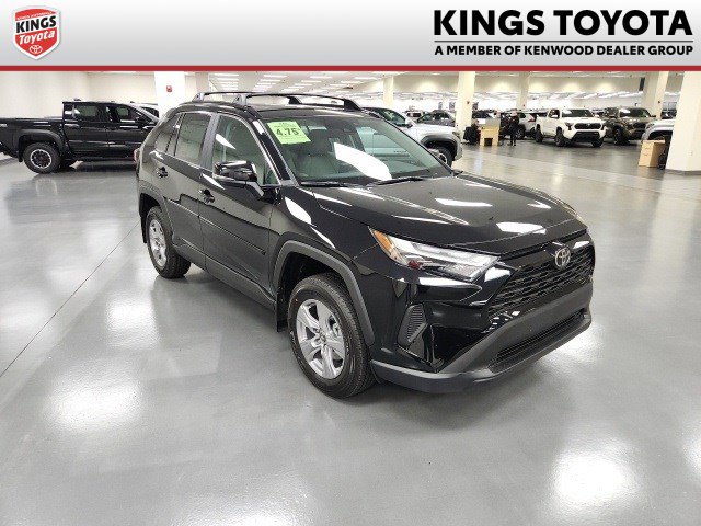 New 2025 Toyota RAV4 XLE