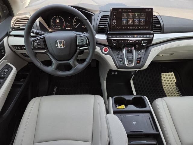 Used 2026 Honda Odyssey EX-L image 13