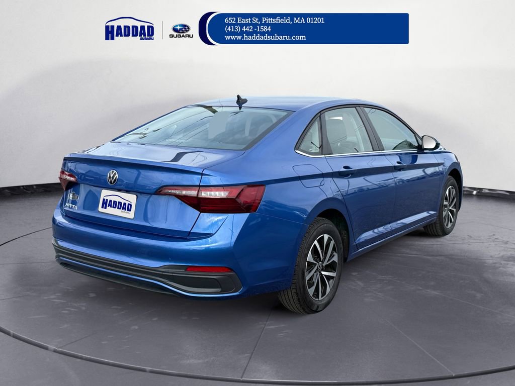 Used 2024 Volkswagen Jetta S image 6
