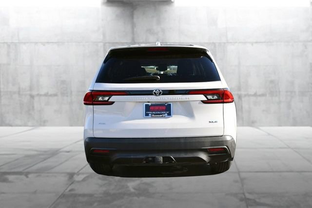 Used 2024 Toyota Grand Highlander XLE image 6