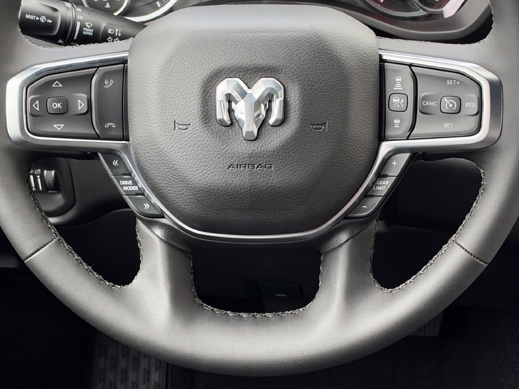 New 2027 RAM 1500 4x4 Crew Cab image 18