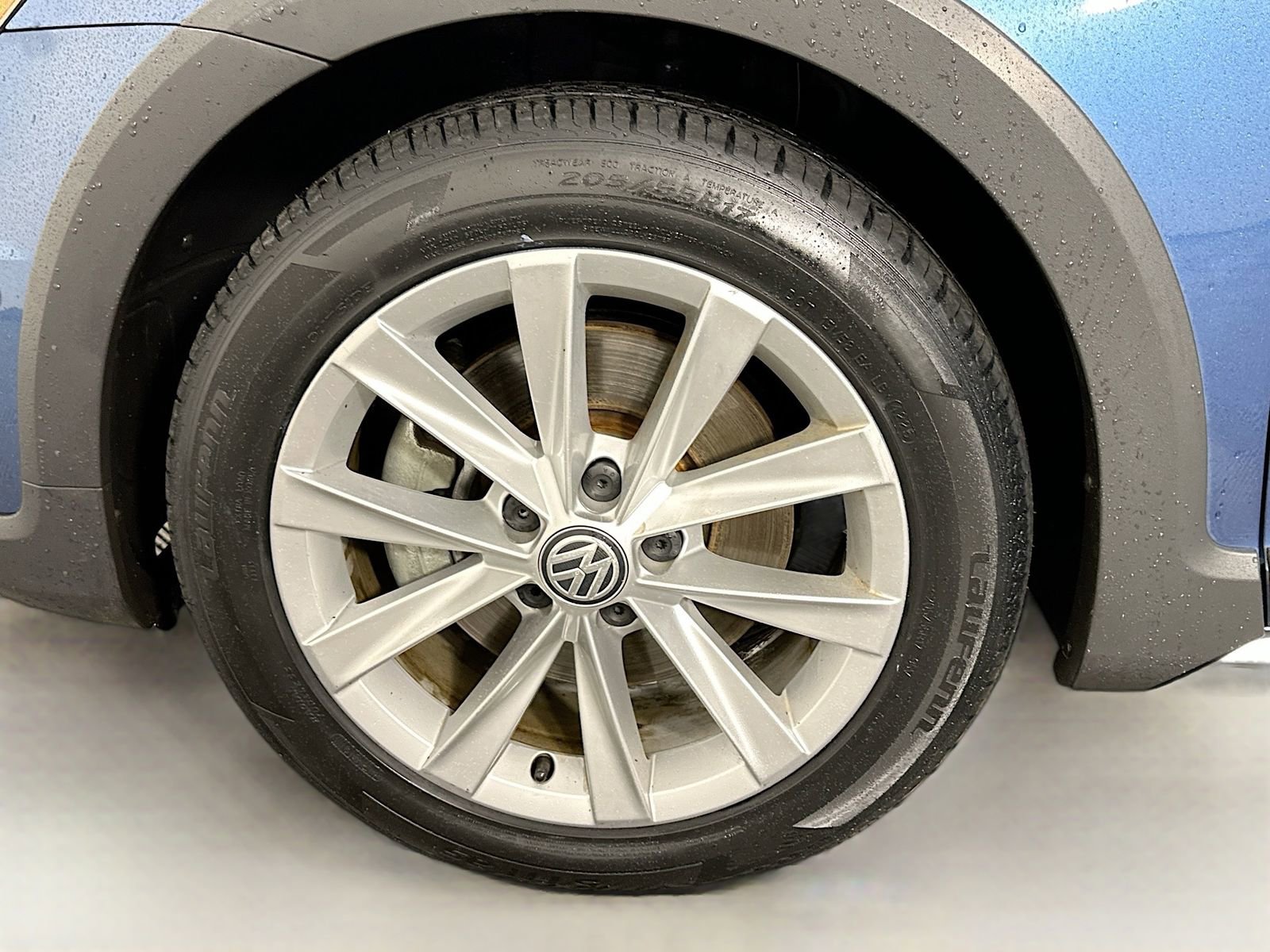 Used 2017 Volkswagen Golf Alltrack S image 33