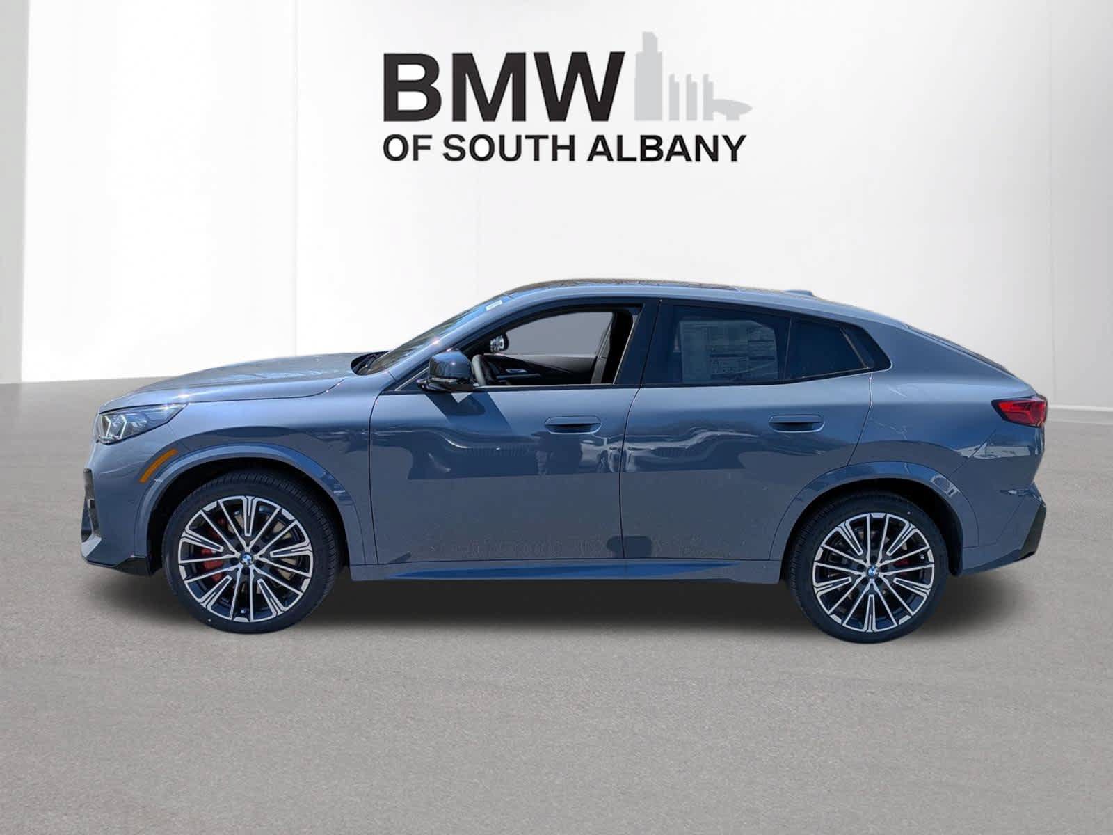 New 2026 BMW X2 M35i w/ Technology Package AWD/4WD image 3