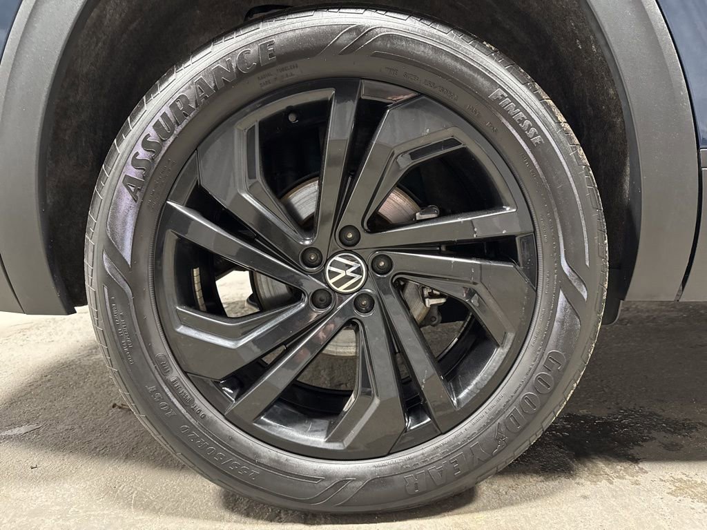 Used 2023 Volkswagen Atlas SE image 40