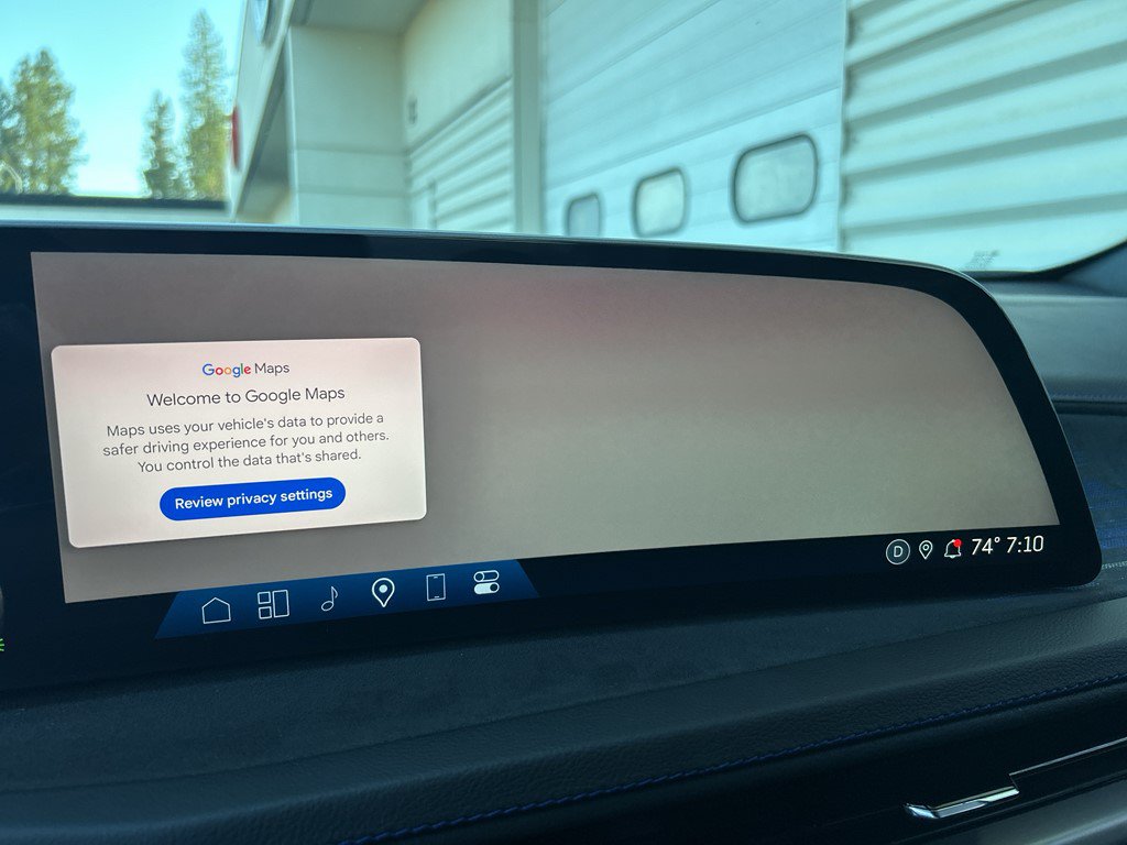 Certified 2024 Cadillac XT4 Sport AWD/4WD image 17